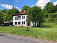 EFH Schlitz | Stilvolles Wohnhaus mit großem Garten in Schlitz