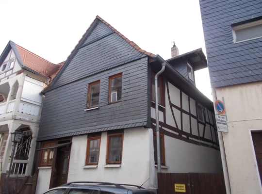 Günstig ins Eigenheim! Fachwerkhaus in Ortenberg